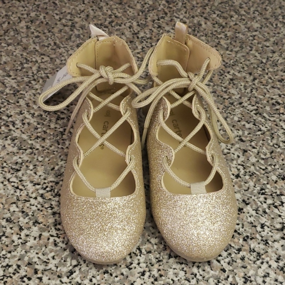 Carters Mackay gold ballet style shoes size 8